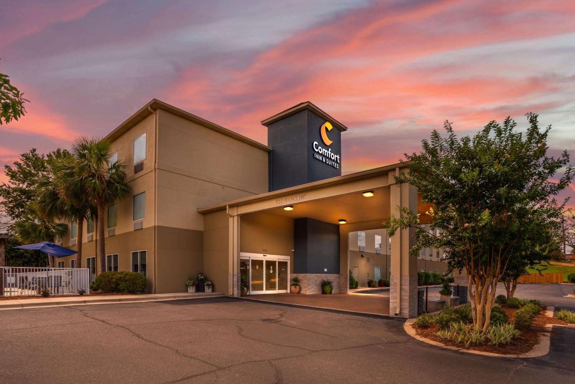 Comfort Inn & Suites Crestview Esterno foto